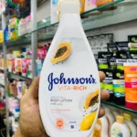Johnson's Body Lotion Vita-Rich Smoothing Papaya 400ml
